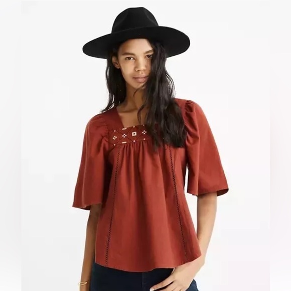 Madewell Tops - Madewell maroon square neck short sleeve blouse with crochet design